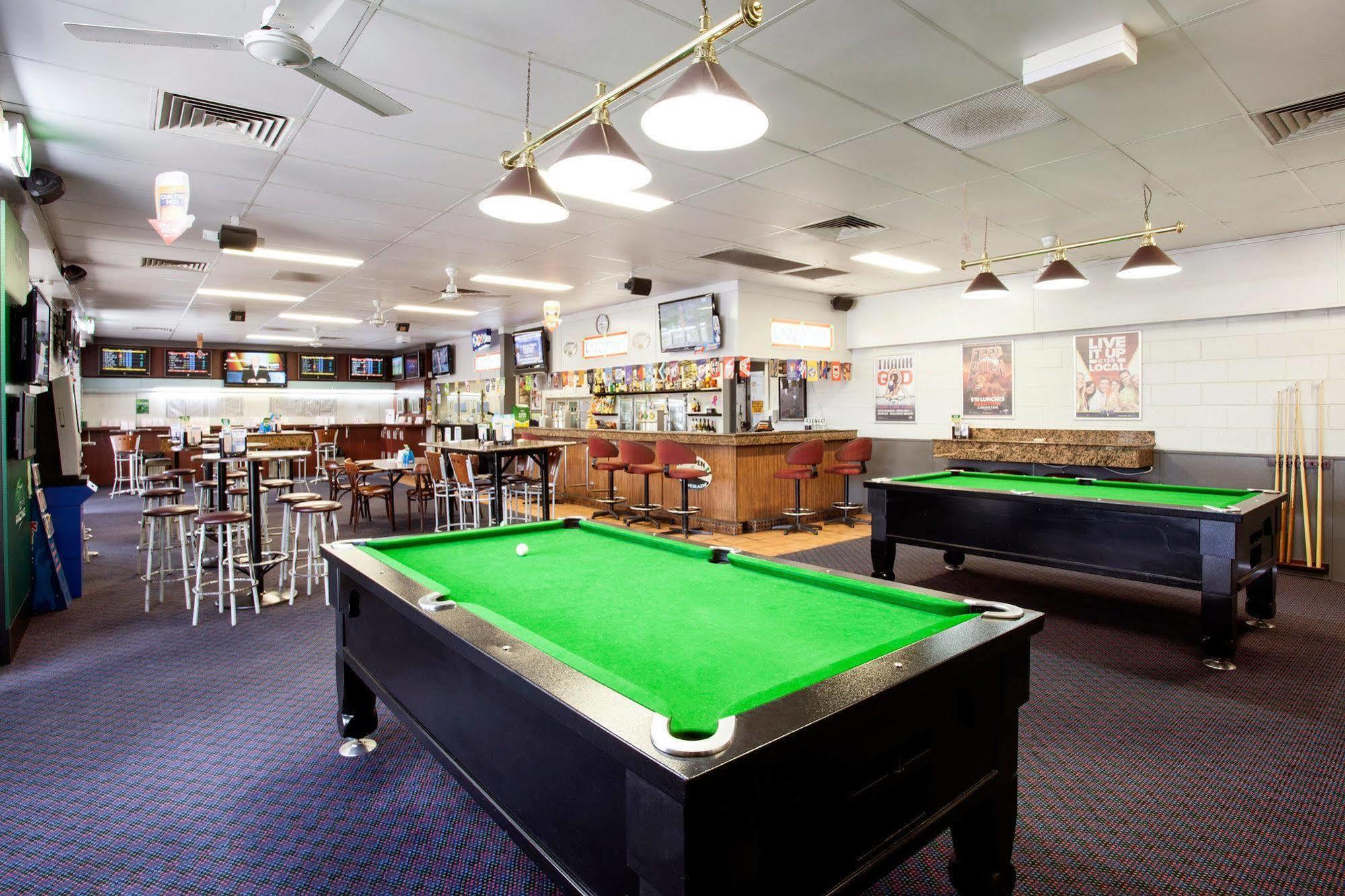 Upper Ross Hotel Townsville Exterior foto
